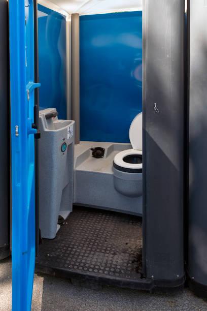 Best Portable restroom trailer rental  in Broussard, LA