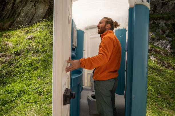 Best Sanitation services for porta potties  in Broussard, LA