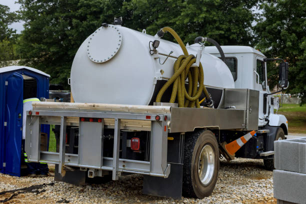 Best Portable toilet rental cost  in Broussard, LA